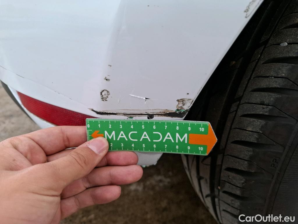  Renault  Clio  IV Air MediaNav 1.5 dCi 75CV BVM5 E6 #20