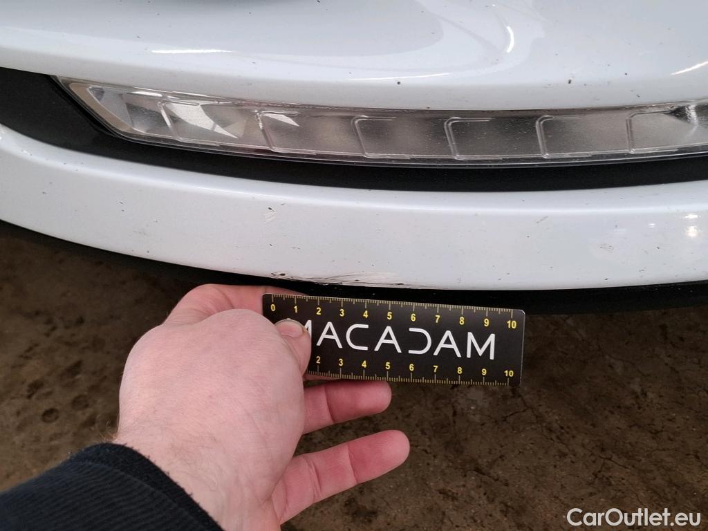  Renault  Clio  IV Air MediaNav 1.5 dCi 75CV BVM5 E6 #19