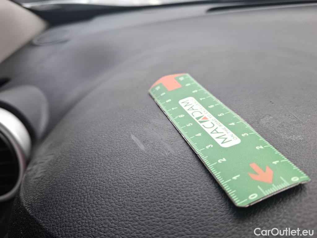  Renault  Kangoo RENAULT  Express / 2013 / 4P / Fourgonnette Extra R-Link dCi 75 #21