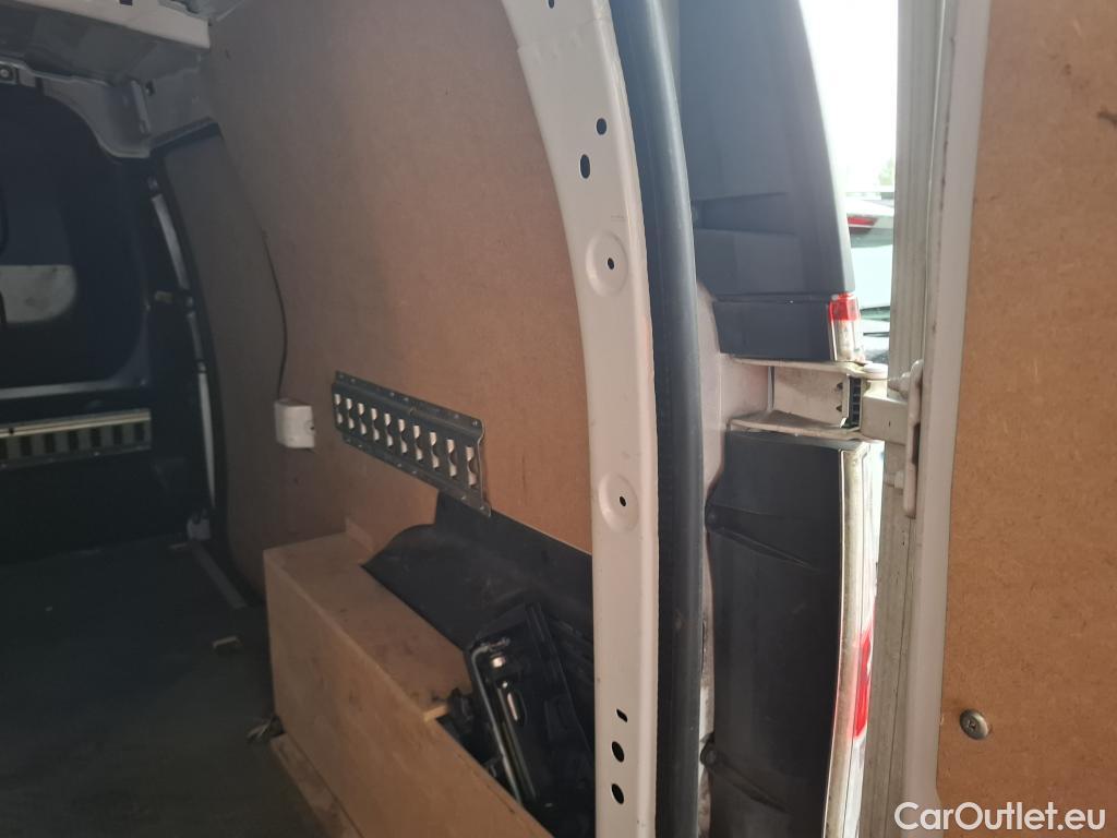  Renault  Kangoo  II Express Maxi Extra (Série Spéciale) 1.5 dCi 95CV BVM6 E6dT #26