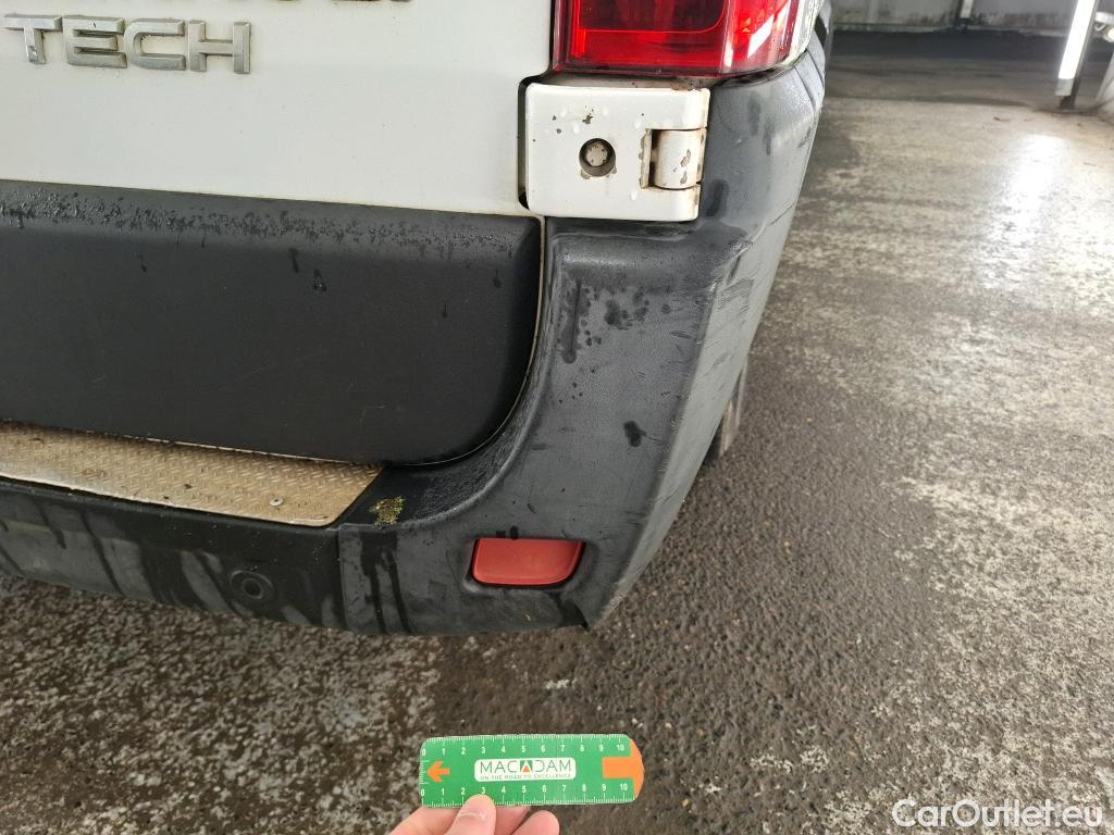  Renault  Master RENAULT  VU 4p Fourgon CA CF F3500 L2H2 dCi 100 #30