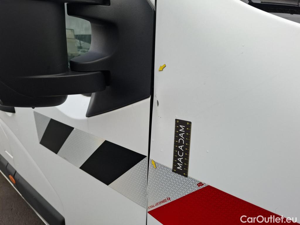  Renault  Master RENAULT  / 2019 / 4P / Fourgon tôlé FG Cf Propu RJ3500 L3H2 dCi 130 EuroVI #40