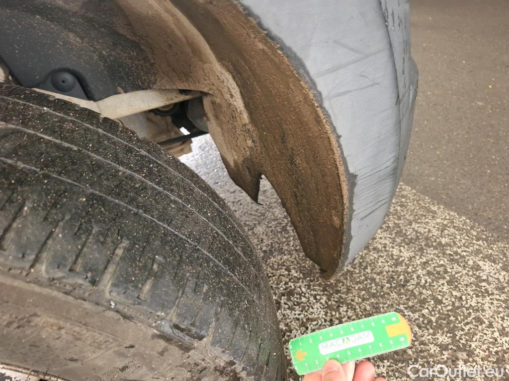  Renault  Master RENAULT  VU 4p Fourgon CA CF F3500 L2H2 dCi 100 #32