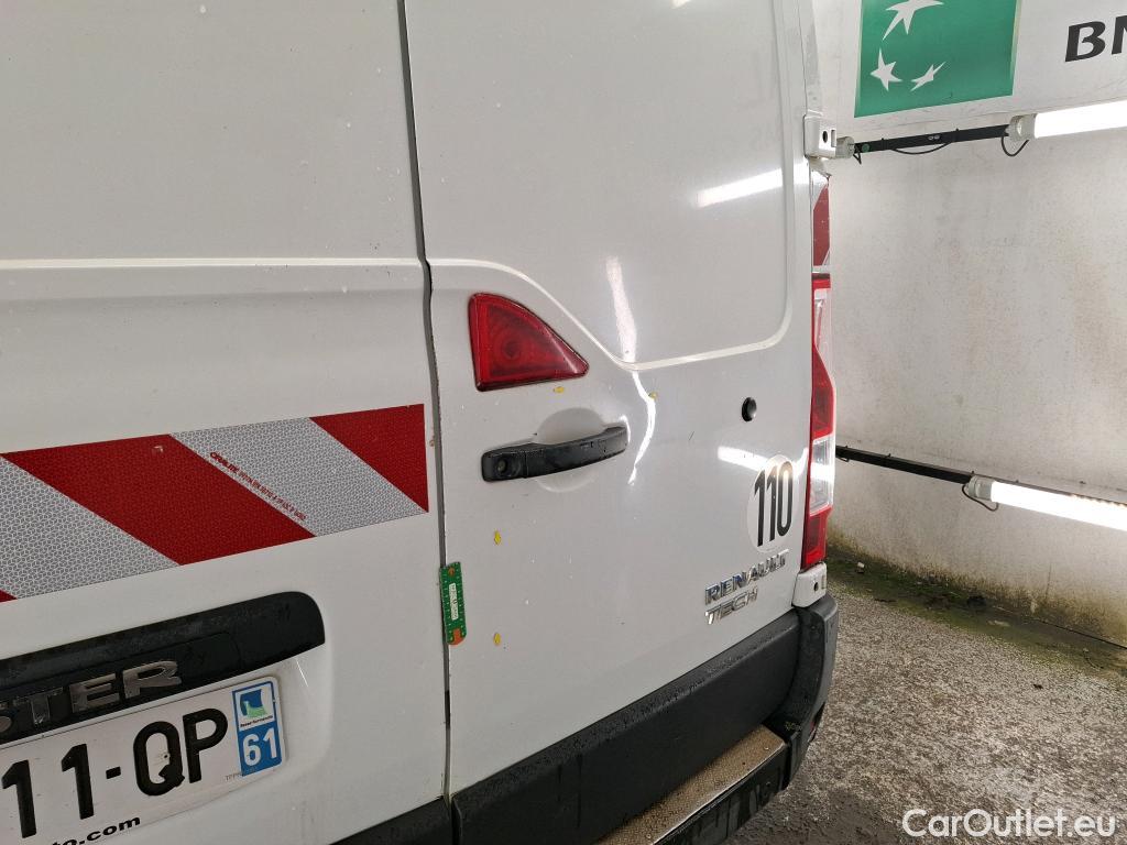  Renault  Master RENAULT  VU 4p Fourgon CA CF F3500 L2H2 dCi 100 #12