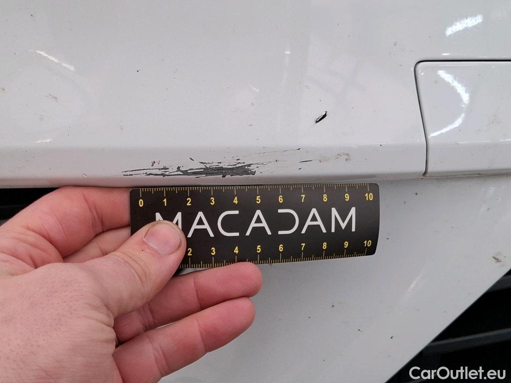  Renault  Clio  IV Air MediaNav 1.5 dCi 75CV BVM5 E6 #17