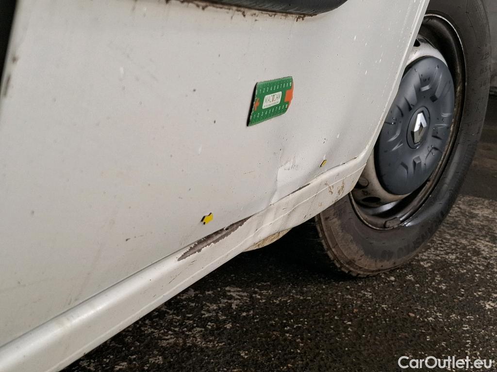  Renault  Master RENAULT  VU 4p Fourgon CA CF F3500 L2H2 dCi 100 #10