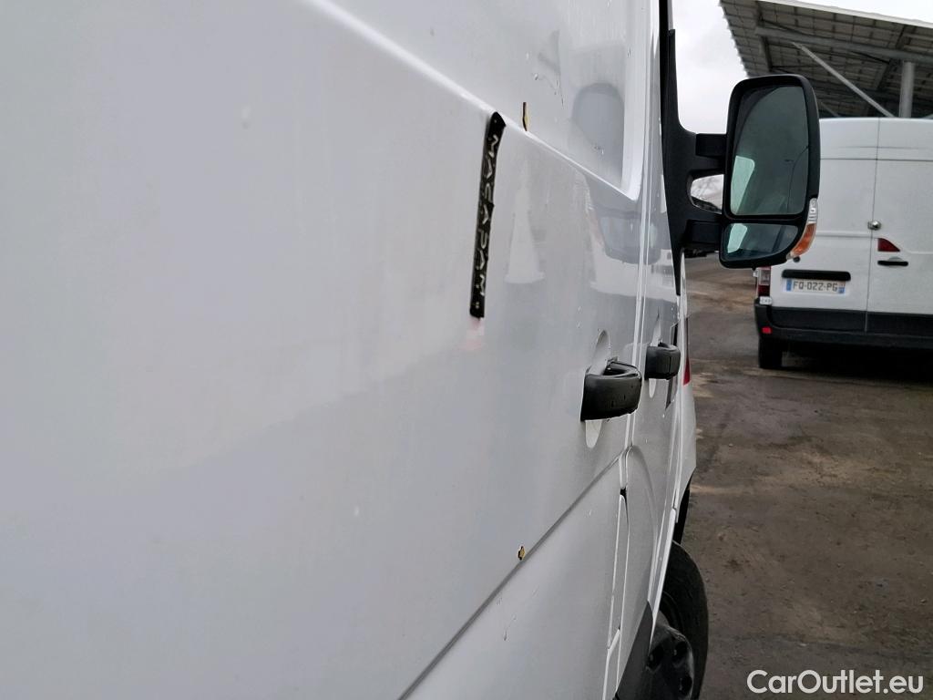  Renault  Master RENAULT  / 2019 / 4P / Fourgon tôlé FG Cf Propu RJ3500 L3H2 dCi 130 EuroVI #16