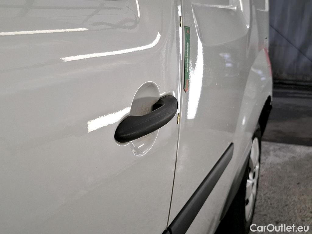  Renault  Kangoo  II Express Maxi Extra (Série Spéciale) 1.5 dCi 95CV BVM6 E6dT #2