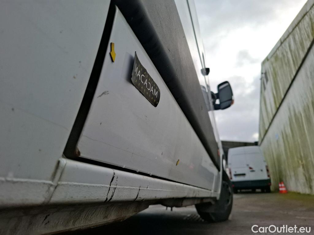  Renault  Master RENAULT  / 2019 / 4P / Fourgon tôlé FG Cf Propu RJ3500 L3H2 dCi 130 EuroVI #18