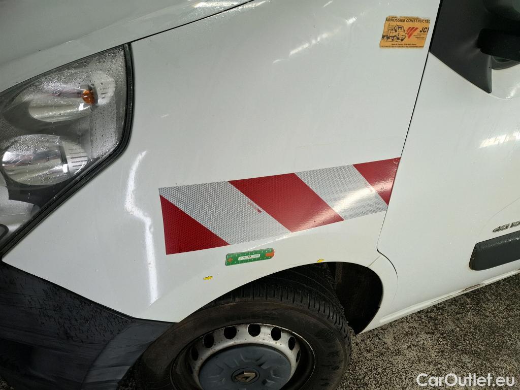  Renault  Master RENAULT  VU 4p Fourgon CA CF F3500 L2H2 dCi 100 #26