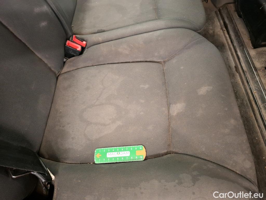  Renault  Master RENAULT  VU 4p Fourgon CA CF F3500 L2H2 dCi 100 #55