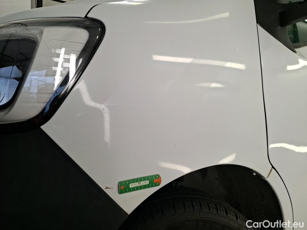  Renault  Master RENAULT  / 2019 / 4P / Fourgon tôlé CA Tr GCF F3300 L2H2 dCi 135 #21