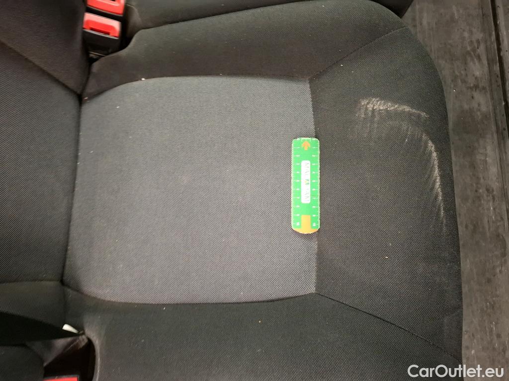  Renault  Master RENAULT  / 2019 / 4P / Fourgon tôlé CA Tr GCF F3300 L2H2 dCi 135 #38