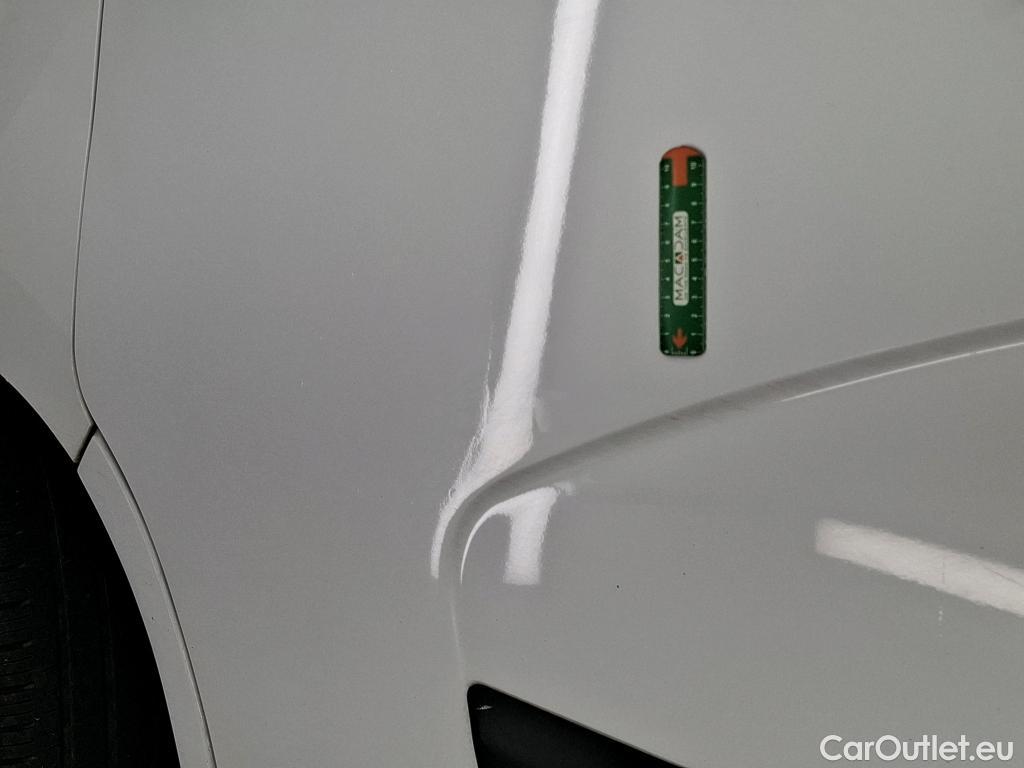  Renault  Master RENAULT  / 2019 / 4P / Fourgon tôlé CA Tr GCF F3300 L2H2 dCi 135 #16