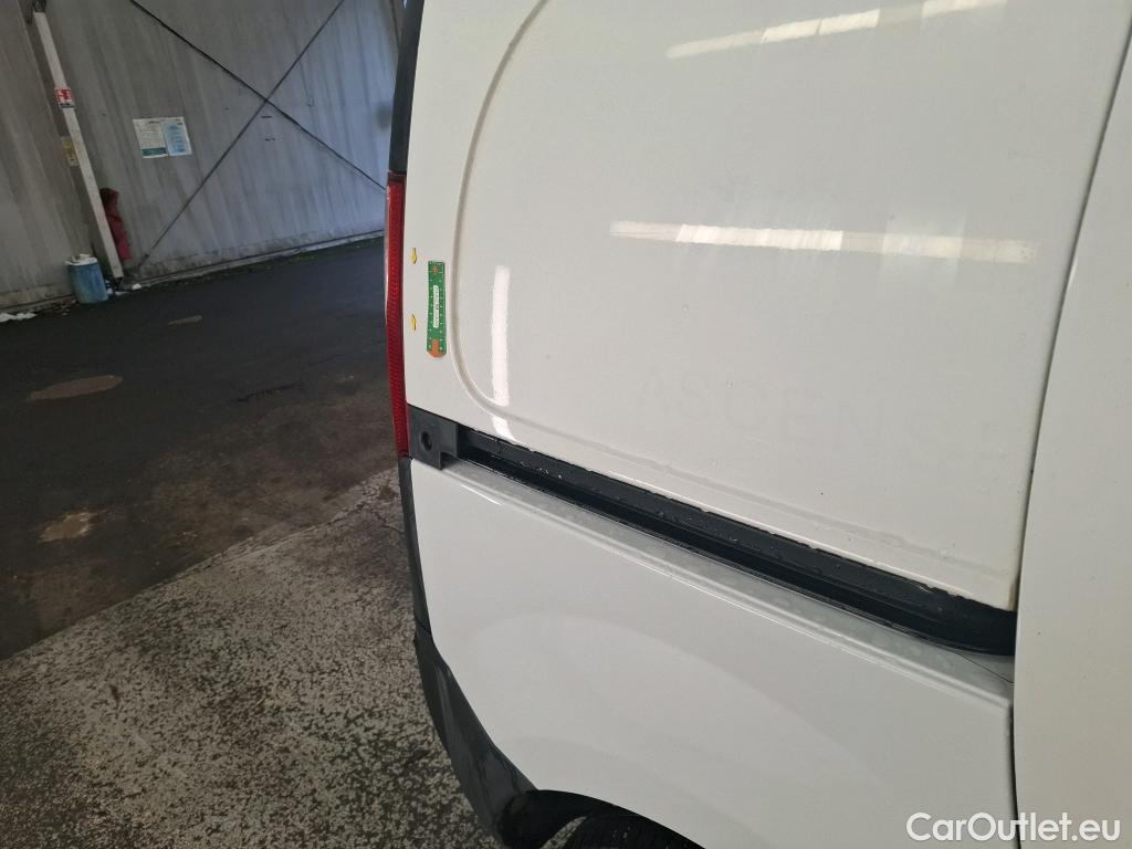  Renault  Kangoo RENAULT  Express / 2013 / 4P / Fourgonnette Extra R-Link dCi 75 #36