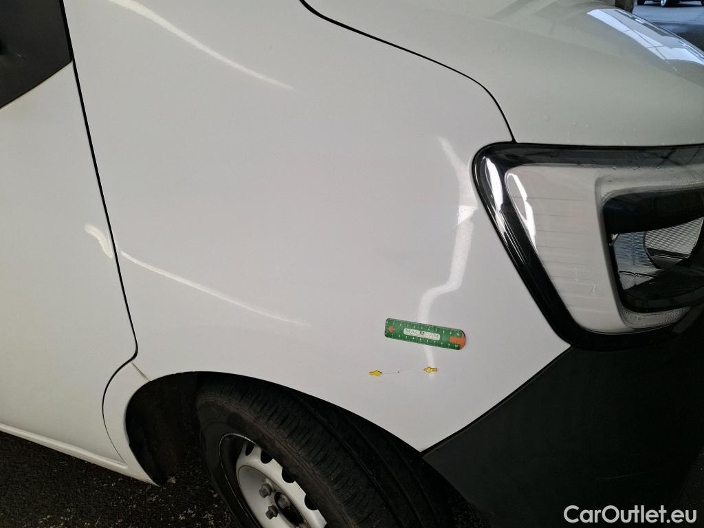  Renault  Master RENAULT  / 2019 / 4P / Fourgon tôlé CA Tr GCF F3300 L2H2 dCi 135 #31