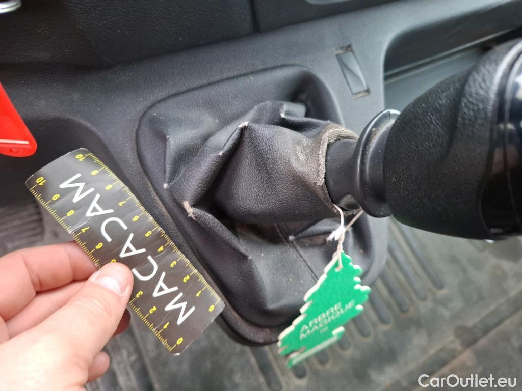  Renault  Master RENAULT  / 2019 / 4P / Fourgon tôlé FG Cf Propu RJ3500 L3H2 dCi 130 EuroVI #81