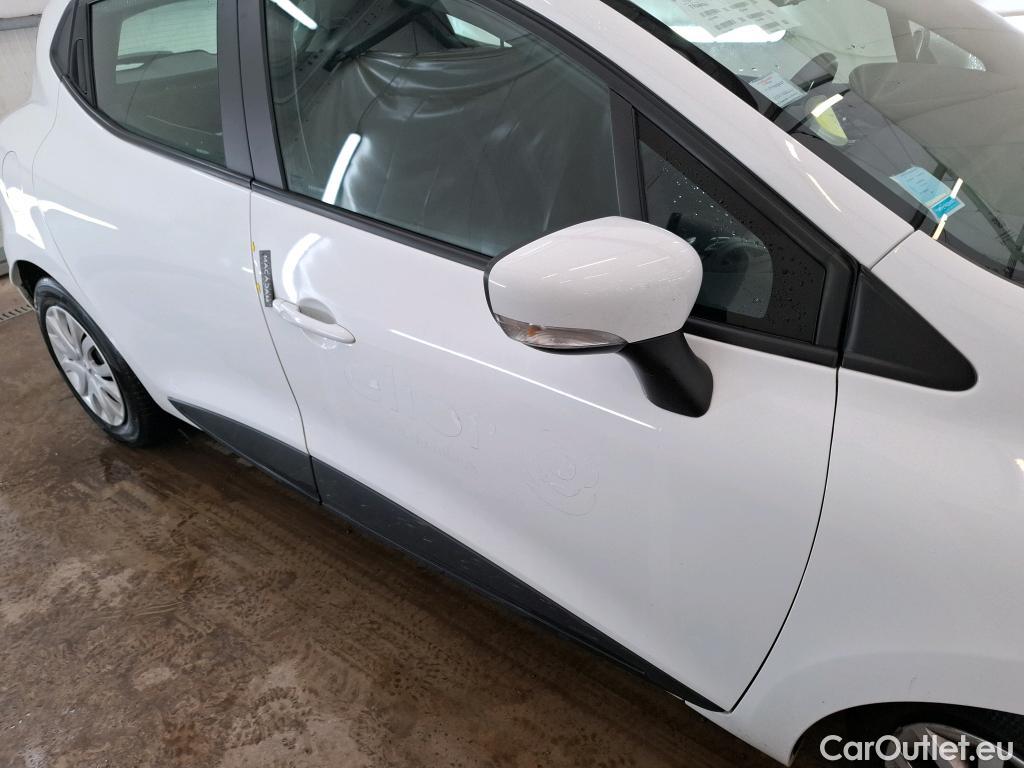  Renault  Clio  IV Air MediaNav 1.5 dCi 75CV BVM5 E6 #14