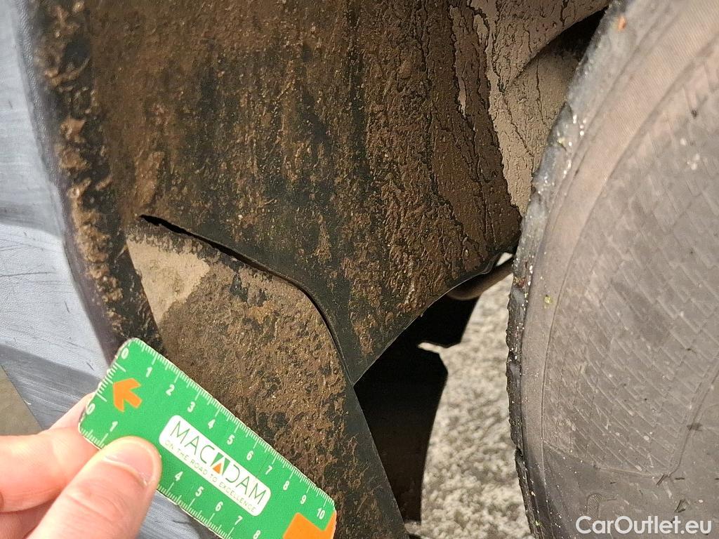  Renault  Master RENAULT  VU 4p Fourgon CA CF F3500 L2H2 dCi 100 #35