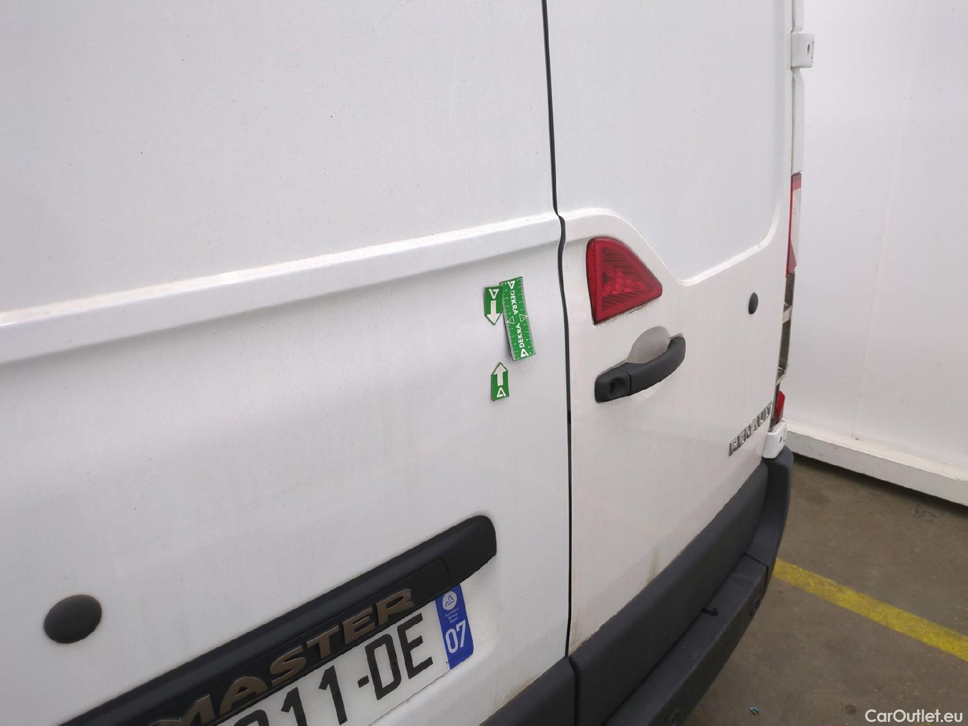  Renault  Master RENAULT  / 2019 / 4P / Fourgon tôlé FG Tr GCF F3500 L3H2 Blue dCi 150 #44