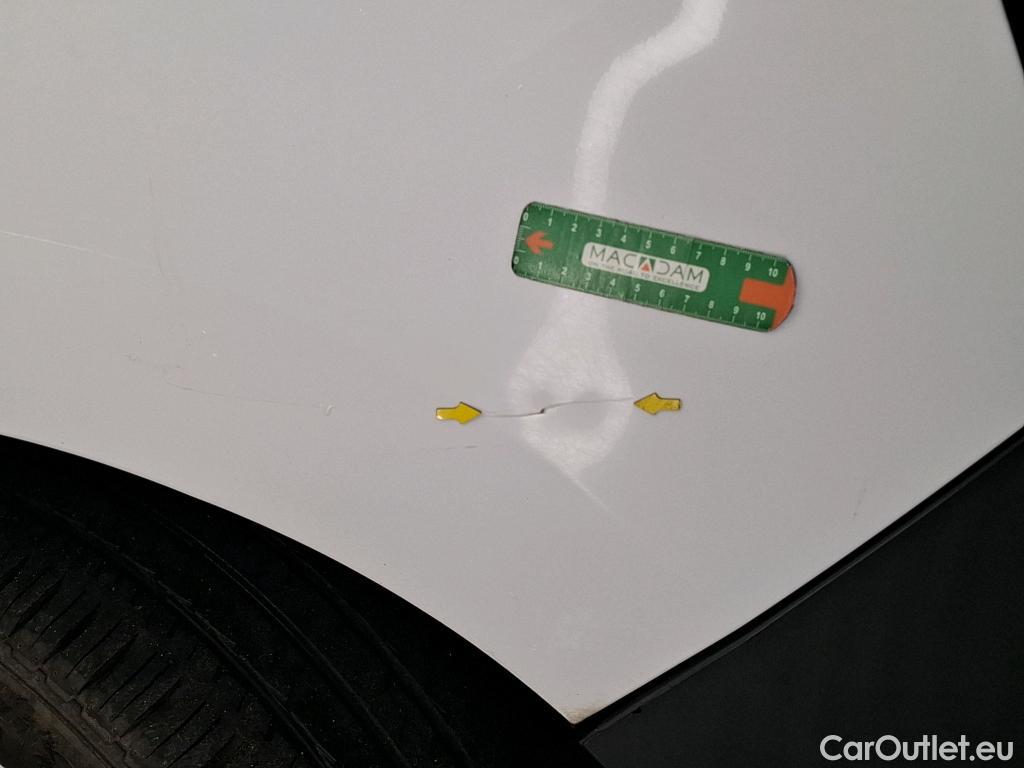  Renault  Master RENAULT  / 2019 / 4P / Fourgon tôlé CA Tr GCF F3300 L2H2 dCi 135 #32