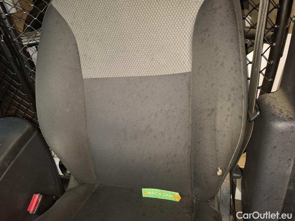  Renault  Kangoo  Express Grand Confort (L1) 1.5 dCi 90CV BVM5 E6 #39