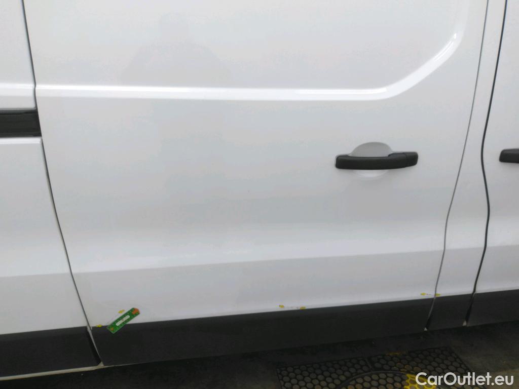  Renault  Trafic RENAULT  / 2019 / 4P / Fourgon tole NV FG GCF L2H2 1200 Energy dCi 145 #12