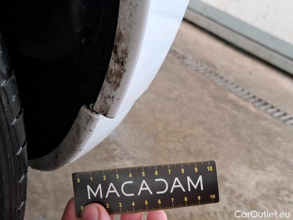  Renault  Clio  IV Air MediaNav 1.5 dCi 75CV BVM5 E6 #40