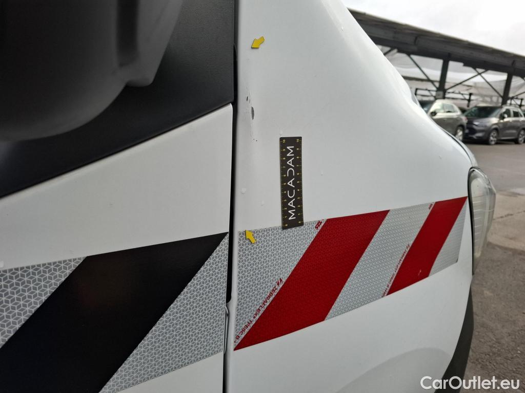 Renault  Master RENAULT  / 2019 / 4P / Fourgon tôlé FG Cf Propu RJ3500 L3H2 dCi 130 EuroVI #43