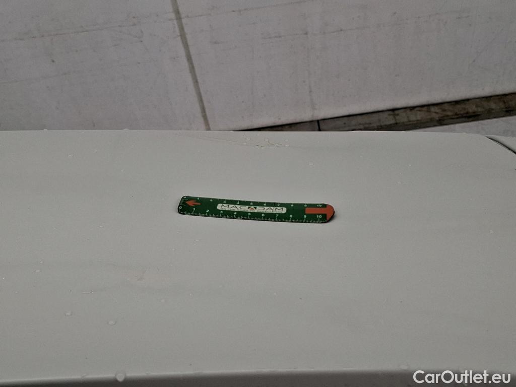  Renault  Master RENAULT  / 2019 / 4P / Fourgon tôlé CA Tr GCF F3300 L2H2 dCi 135 #3