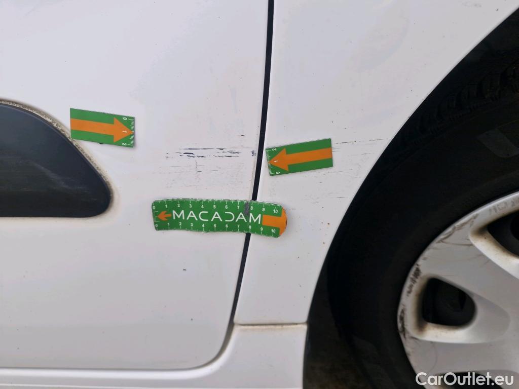  Peugeot  Partner  L1 Premium Pack 1.6 HDi 100CV BVM5 E6 #29