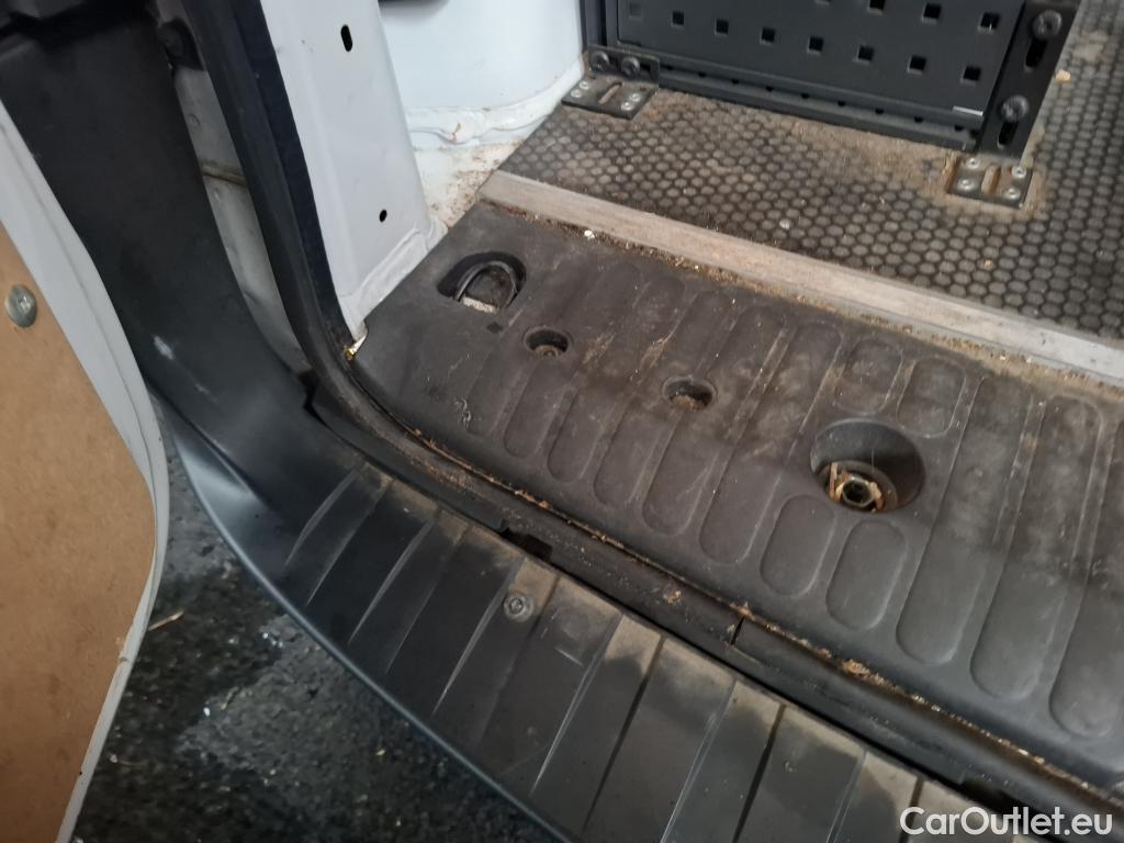  Renault  Kangoo  II Express Maxi Extra (Série Spéciale) 1.5 dCi 95CV BVM6 E6dT #31