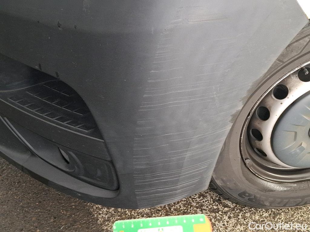  Renault  Master RENAULT  / 2019 / 4P / Fourgon tôlé CA Tr GCF F3300 L2H2 dCi 135 #45