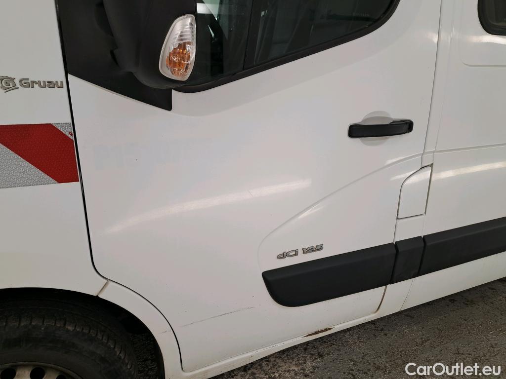  Renault  Master RENAULT  VU 4p Fourgon FG-CF TRAC 3500 L2H2 Energy dCi 125 #57