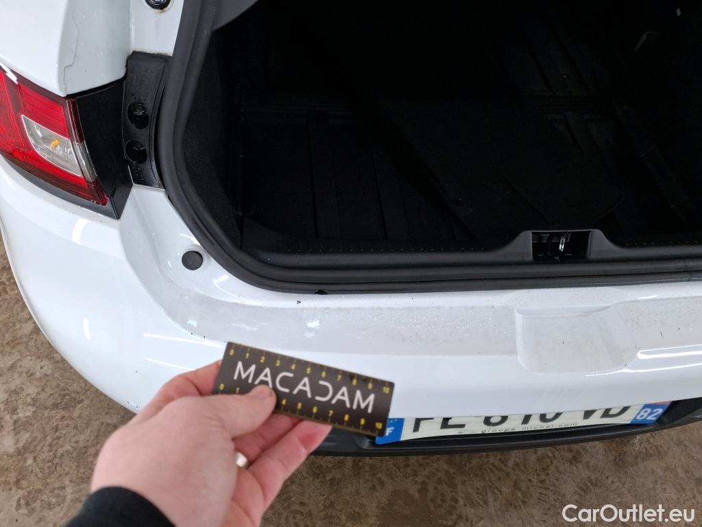  Renault  Clio  IV Air MediaNav 1.5 dCi 75CV BVM5 E6 #21