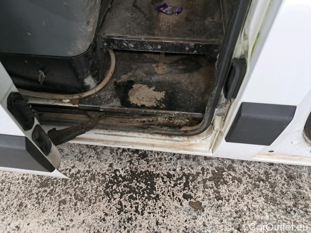  Renault  Master RENAULT  VU 4p Fourgon FG-CF TRAC 3500 L2H2 Energy dCi 125 #35