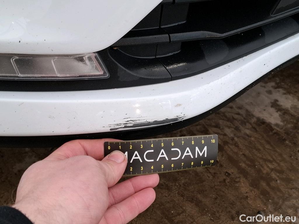  Renault  Clio  IV Air MediaNav 1.5 dCi 75CV BVM5 E6 #18