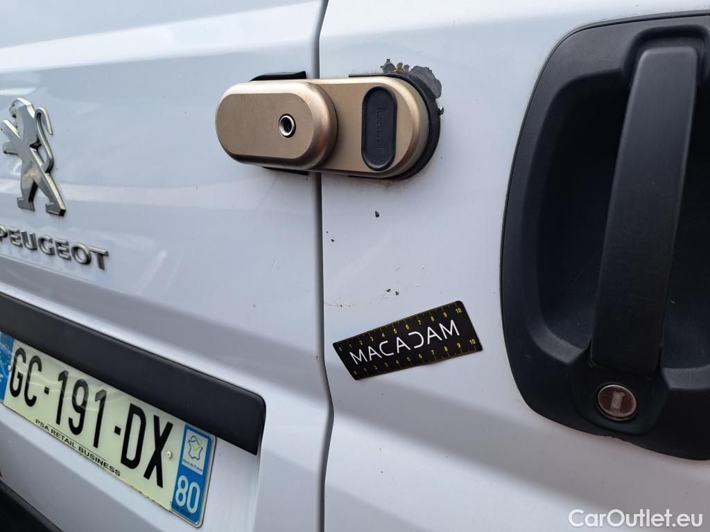  Peugeot  Boxer PEUGEOT  / 2014 / 4P / Fourgon tôlé BlueHDi 120 S&S ASPHALT 333 L1H1 #12