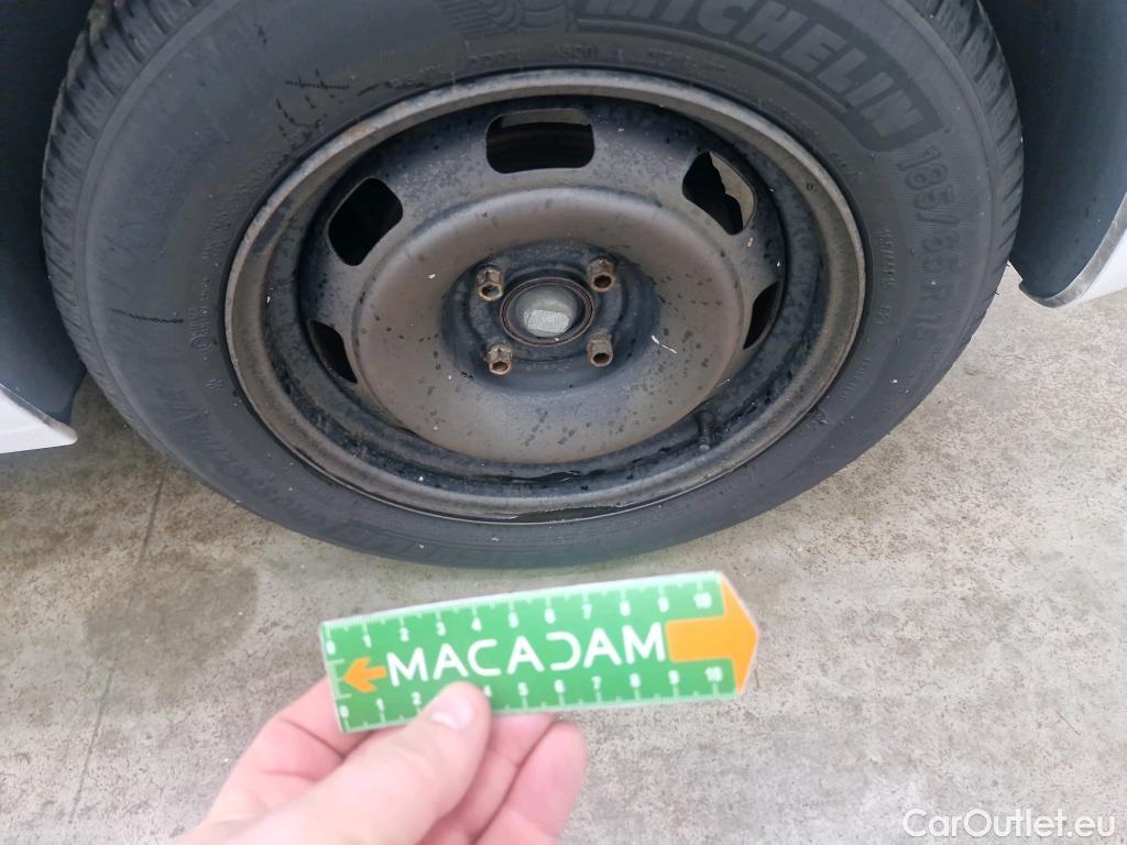  Peugeot  208  Affaire Premium Pack 1.5 HDi 100CV BVM6 E6dT #24