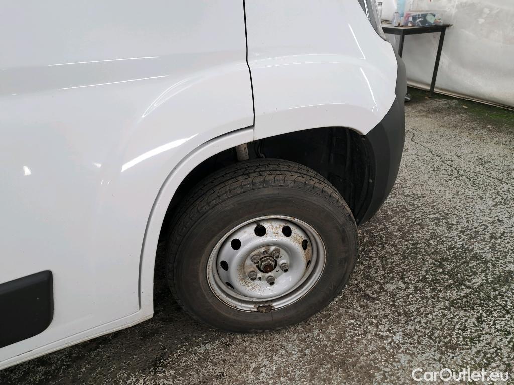  Peugeot  Boxer PEUGEOT  / 2014 / 4P / Fourgon tôlé BlueHDi 120 S&S ASPHALT 333 L1H1 #26