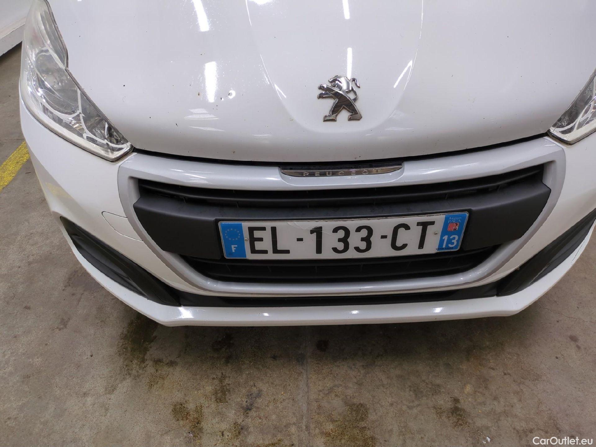  Peugeot  208  Affaire Premium 1.6 HDi 75CV BVM5 E6 #30