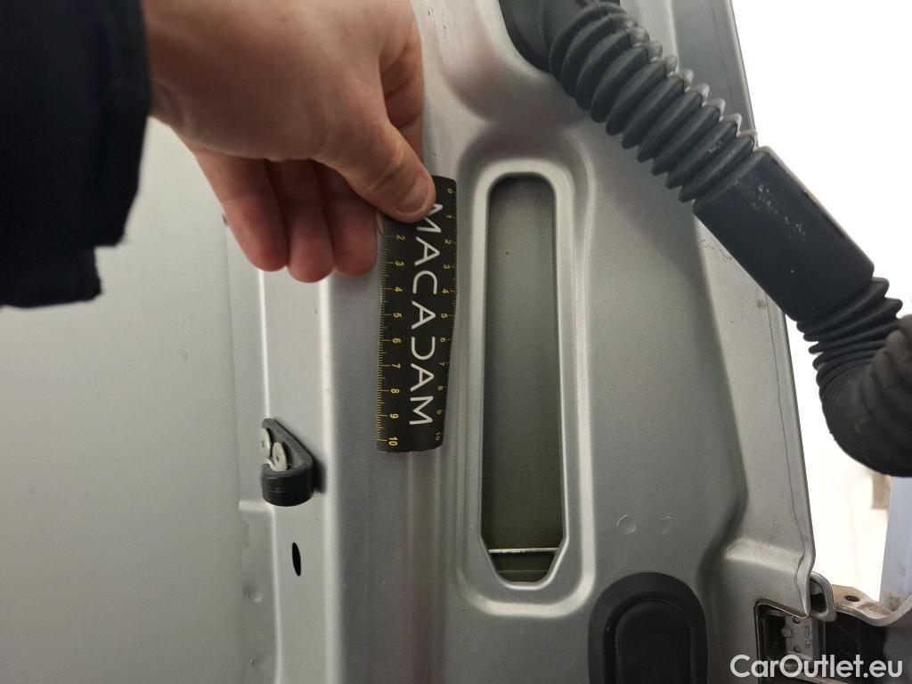  Peugeot  Expert  Fourgon Asphalt L2 2.0 HDi 120CV BVM6 E6dT #33