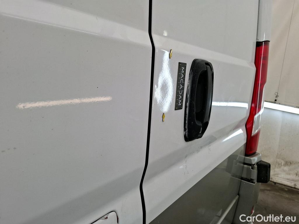  Citroen  Jumper CITROEN  / 2014 / 4P / Fourgon tôlé 35 L3H2 BlueHDi 110 BVM6 Club #24