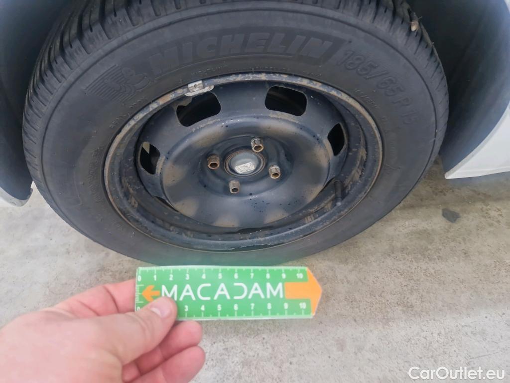  Peugeot  208 PEUGEOT  Affaire / 2015 / 5P / Berline BlueHDi 100 PREMIUM PACK #10