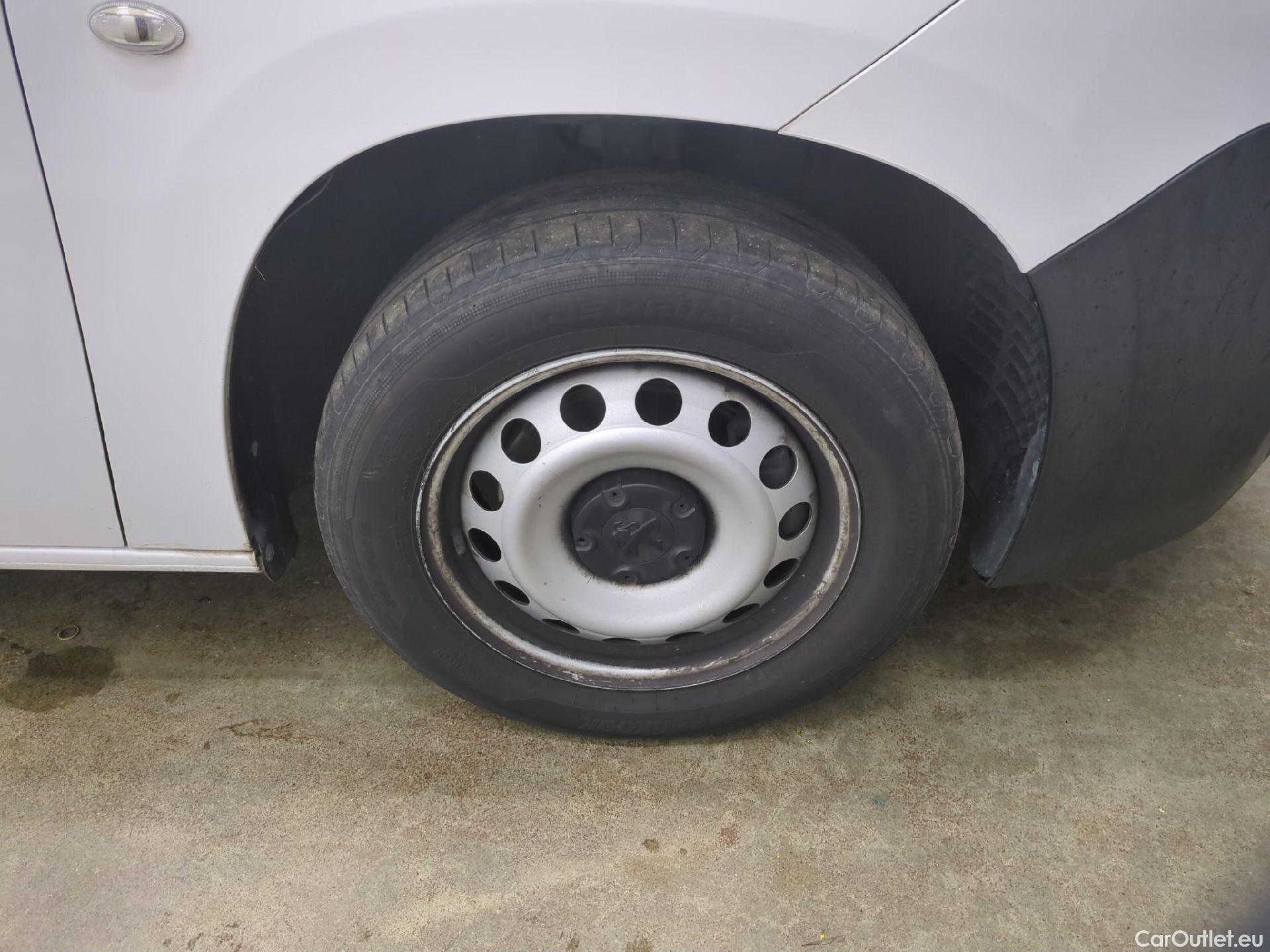  Peugeot  Partner  Asphalt L1 1.5 HDi 100CV BVM5 E6dT #19