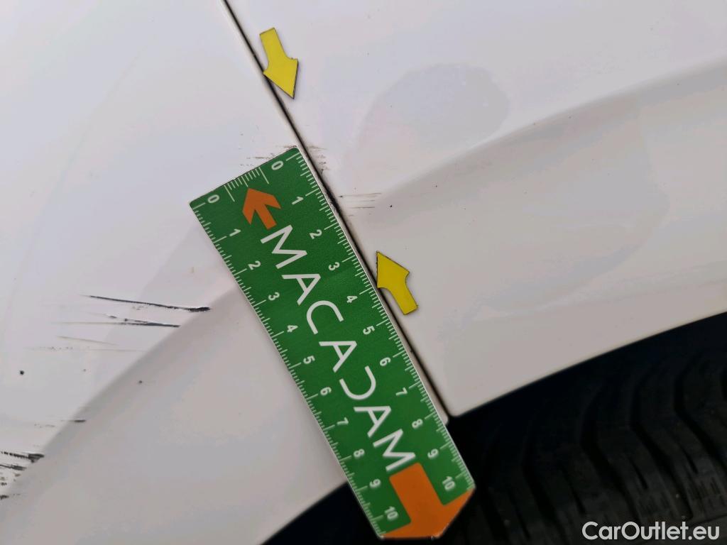  Peugeot  208  Affaire Premium Pack 1.5 HDi 100CV BVM6 E6dT #37