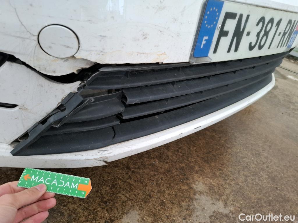  Volkswagen  Caddy VOLKSWAGEN  Van  2015  4P  Fourgonnette 20 TDI 75 Business Line Plus #26