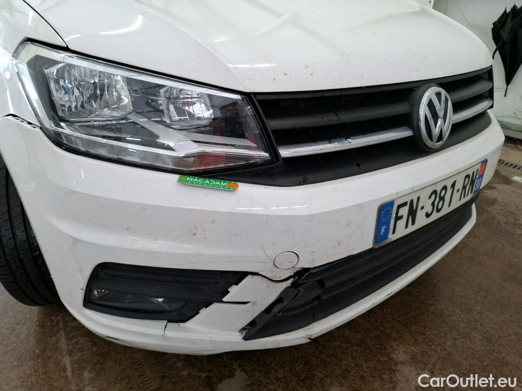  Volkswagen  Caddy VOLKSWAGEN  Van  2015  4P  Fourgonnette 20 TDI 75 Business Line Plus #4