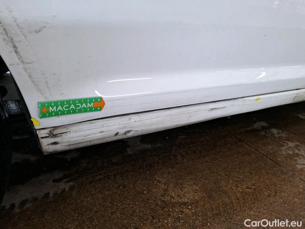  Volkswagen  Caddy VOLKSWAGEN  Van  2015  4P  Fourgonnette 20 TDI 75 Business Line Plus #2