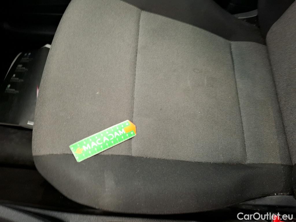  Volkswagen  Caddy VOLKSWAGEN  Van  2015  4P  Fourgonnette 20 TDI 75 Business Line Plus #40